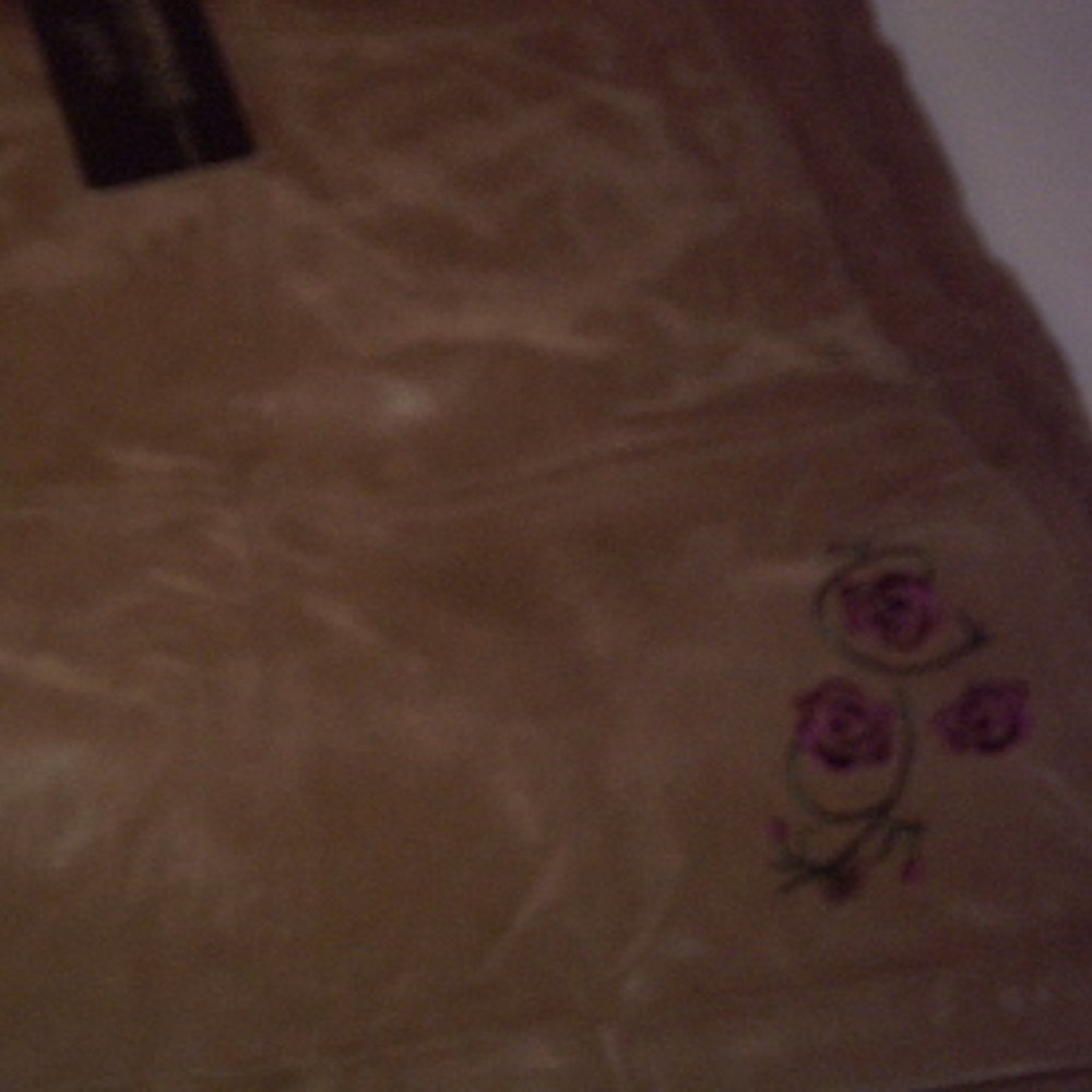 Skirt - Picture 3 of 4